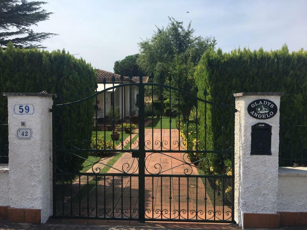 فيلا La Casa Di Angelo E Gladys Bella Farnia المظهر الخارجي الصورة